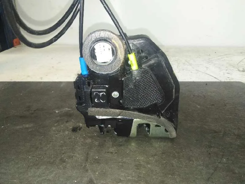 Cerradura Puerta Trasera Derecha para Toyota Auris