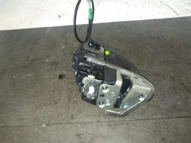 Cerradura Puerta Trasera Derecha para Toyota Auris