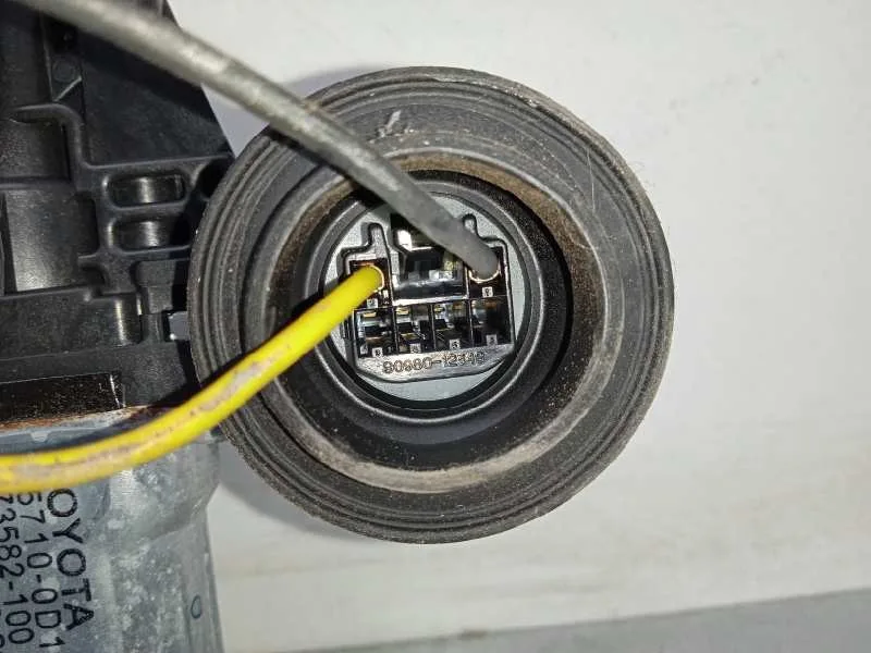Elevalunas Delantero Derecho para Toyota Auris