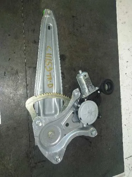 Elevalunas Trasero Derecho para Toyota Auris