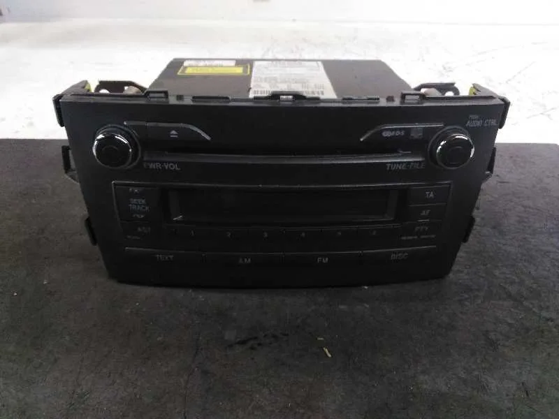 Sistema Audio / Radio Cd para Toyota Auris