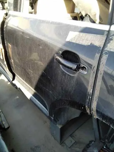 Puerta Trasera Izquierda para Volkswagen Touareg (7La)