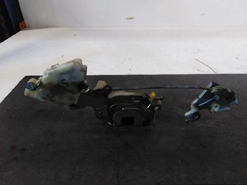 Cerradura Puerta Delantera Derecha para Nissan Micra (K11)