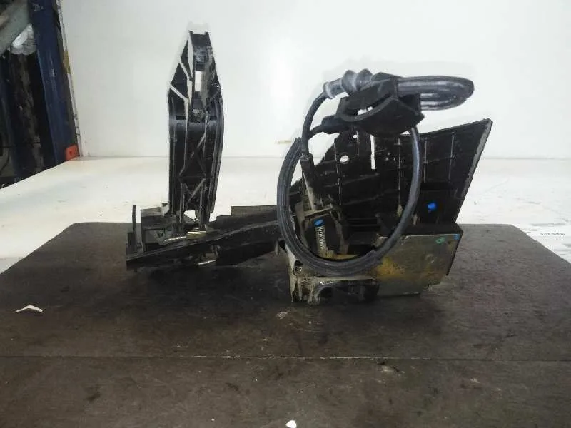 Cerradura Puerta Delantera Izquierda para Ford Fiesta (Cbk)