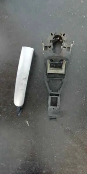 Maneta Exterior Delantera Izquierda para Volkswagen Passat Berlina (3B3)