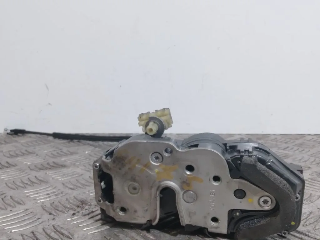 Cerradura Puerta Delantera Izquierda para Opel Insignia Berlina