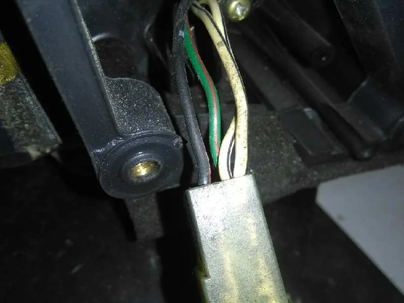 Retrovisor Izquierdo para Kia Sephia Ll