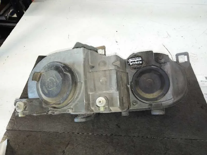 Faro Derecho para Mg Serie 75 (Rj)