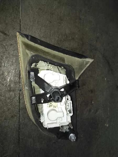 Piloto Trasero Izquierdo para Audi A4 Avant (8E)