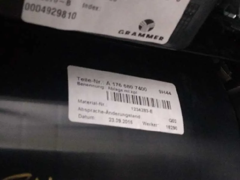 Apoyabrazos Central para Mercedes-Benz Clase Gla (W156)
