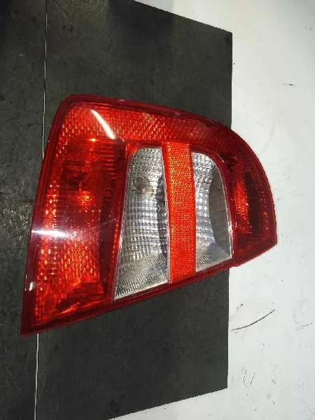 Piloto Trasero Izquierdo para Skoda Fabia (6Y2/6Y3)