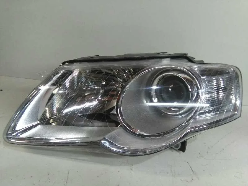 Faro Izquierdo para Volkswagen Passat Berlina (3C2)