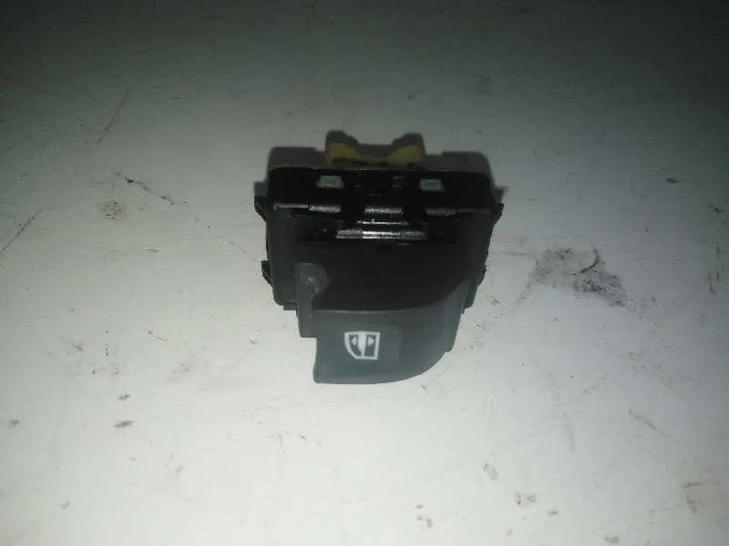 Mando Elevalunas Delantero Derecho para Renault Captur