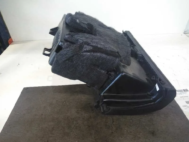 Guantera para Mercedes-Benz Clase A (W169)
