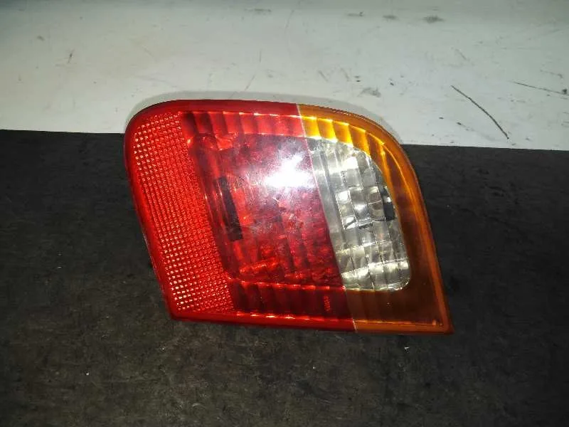 Piloto Trasero Derecho Interior para Bmw Serie 3 Berlina (E46)