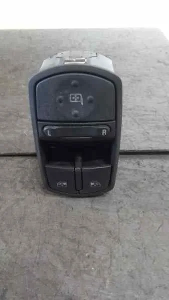Mando Elevalunas Delantero Izquierdo para Opel Corsa D