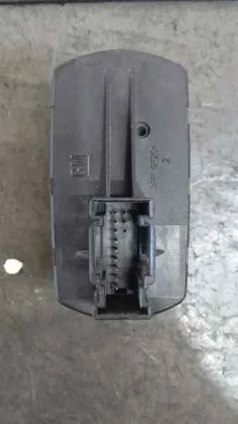 Mando Elevalunas Delantero Izquierdo para Opel Corsa D