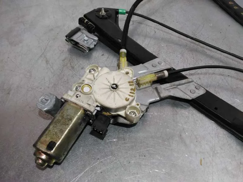Elevalunas Delantero Derecho para Saab 9-3 Sport Hatch