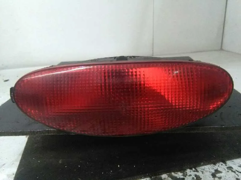 Faro Antiniebla Trasero Central para Peugeot 206 Berlina