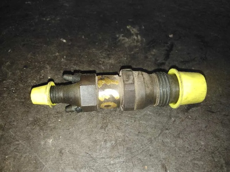 Inyector para Volkswagen Polo Berlina (6N1)
