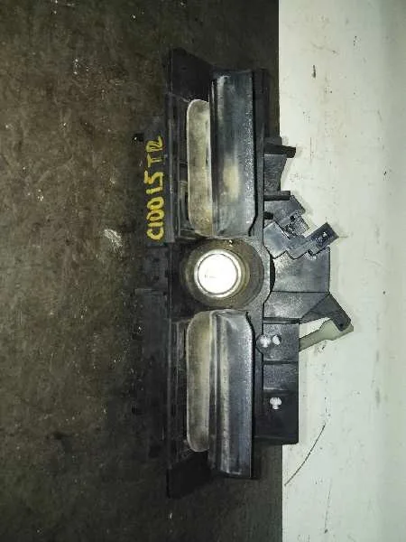 Maneta Exterior Porton para Audi A3 (8L)