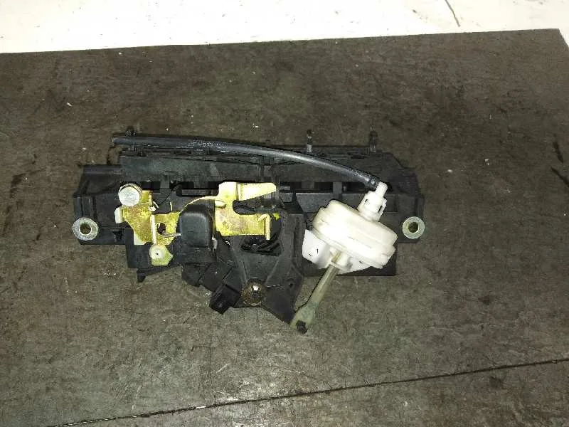 Maneta Exterior Porton para Audi A3 (8L)