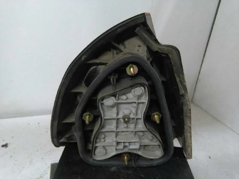 Piloto Trasero Derecho para Mitsubishi Carisma Berina 5 (Da0)