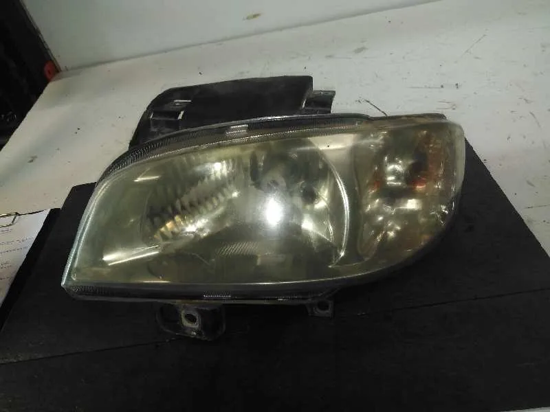 Faro Izquierdo para Seat Cordoba Berlina (6K2)