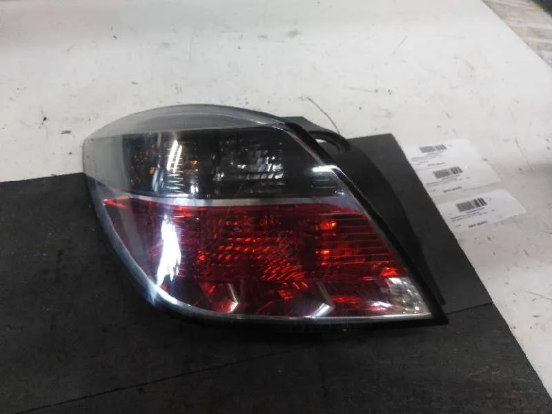 Piloto Trasero Izquierdo para Opel Astra Gtc
