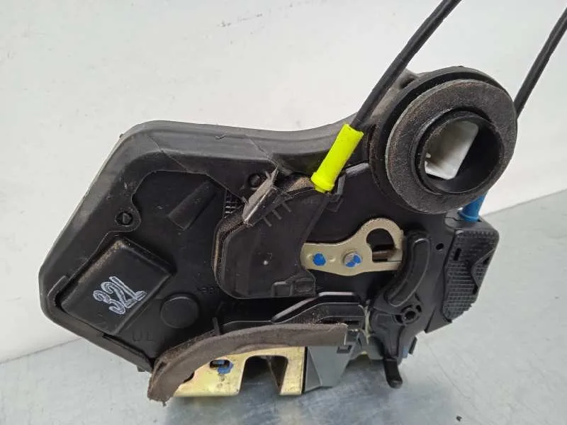 Cerradura Puerta Trasera Izquierda para Toyota Avensis Berlina (T25)