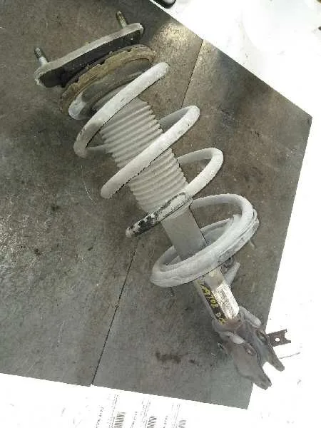 Amortiguador Delantero Izquierdo para Kia Rio