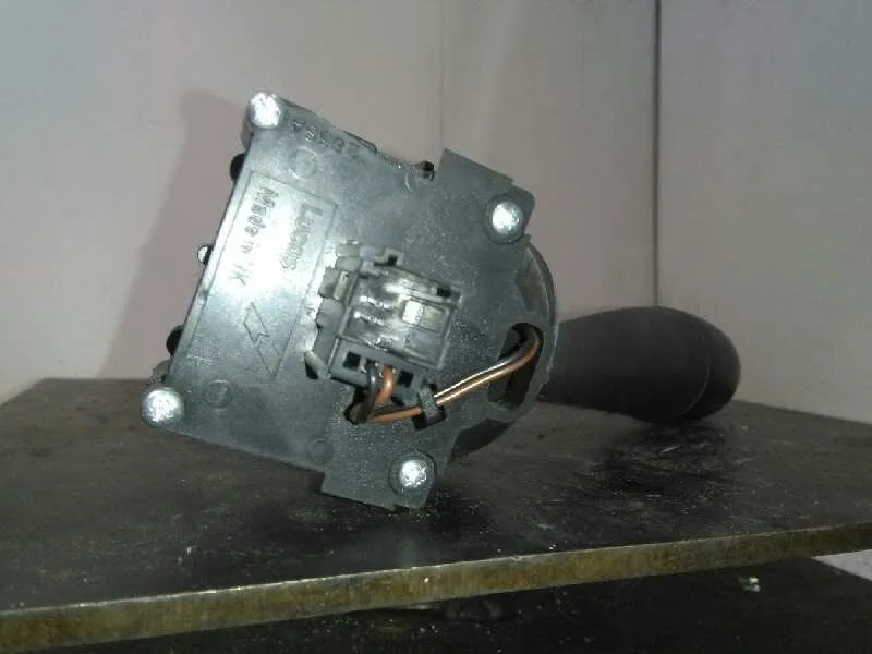 Mando Intermitentes para Mg Serie 75 (Rj)