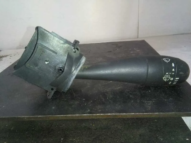 Mando Limpia para Mg Serie 75 (Rj)