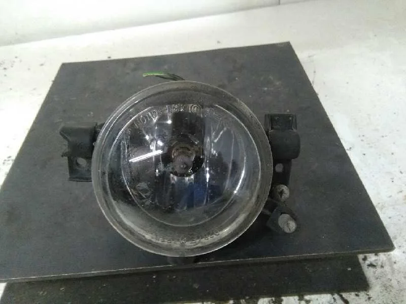 Faro Antiniebla Izquierdo para Ford Focus Berlina (Cap)