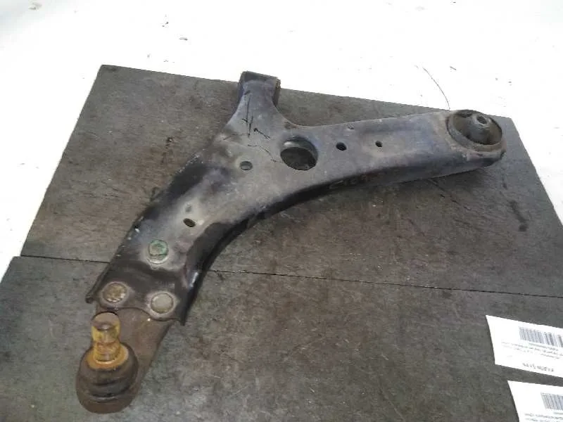 Brazo Suspension Inferior Delantero Izquierdo para Hyundai I30 (Gd)