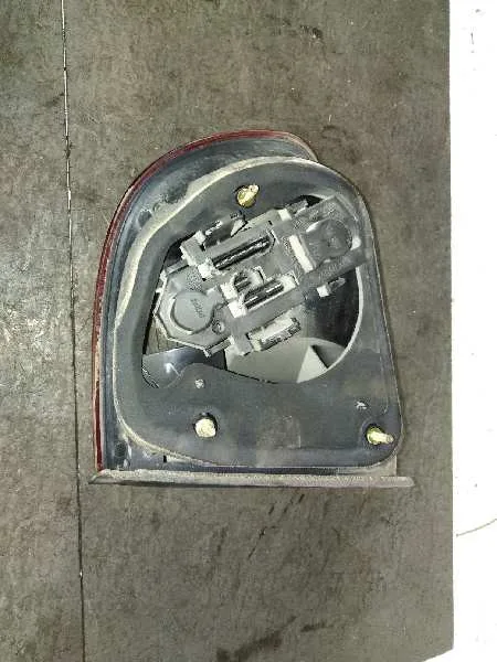 Piloto Trasero Derecho para Seat Toledo (1M2)