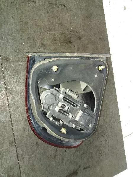 Piloto Trasero Izquierdo para Seat Toledo (1M2)