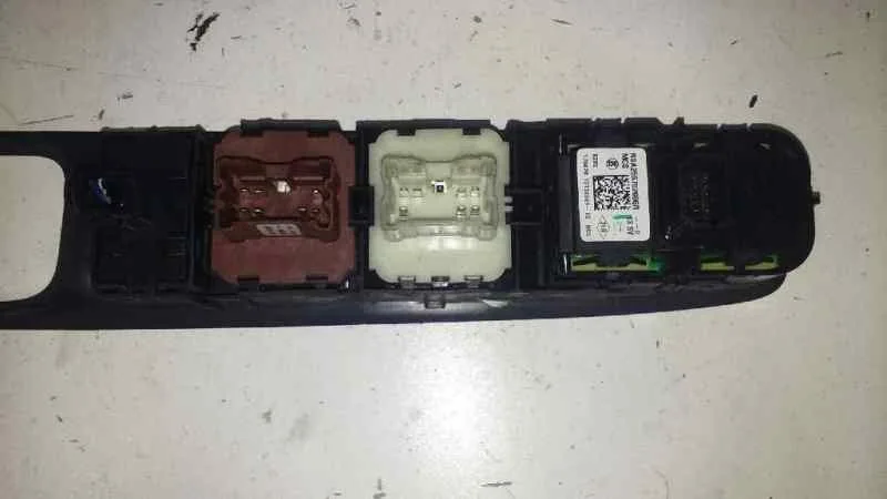 Mando Elevalunas Delantero Izquierdo para Renault Captur