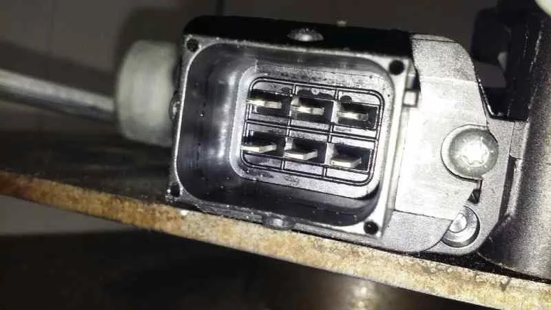 Elevalunas Delantero Izquierdo para Opel Corsa D