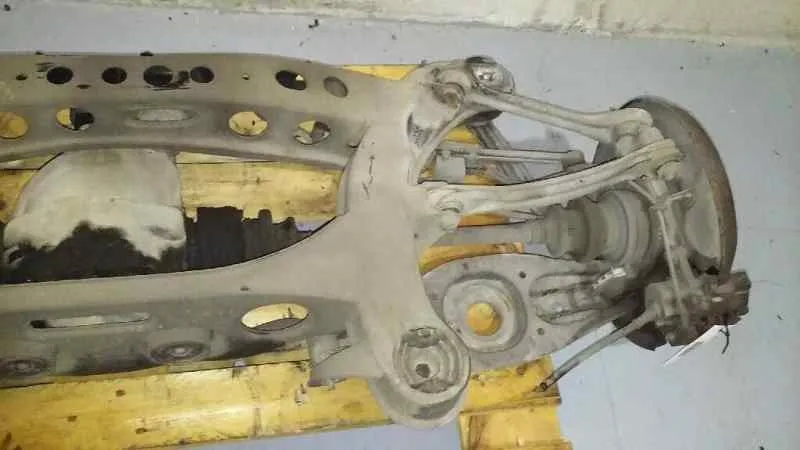 Puente Trasero para Mercedes-Benz Clase E (W210) Berlina Diesel