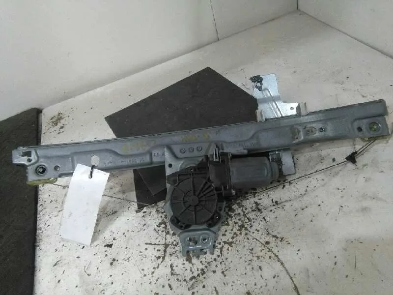 Elevalunas Delantero Derecho para Peugeot 207