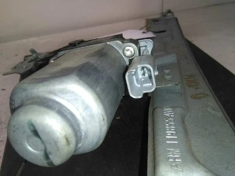Elevalunas Delantero Derecho para Peugeot 207