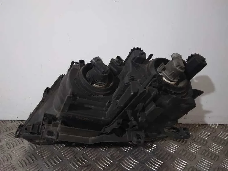 Faro Derecho para Bmw Serie 3 Touring (E46)