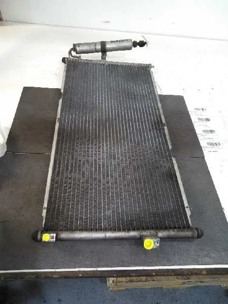 Condensador / Radiador Aire Acondicionado para Nissan Almera Tino (V10M)