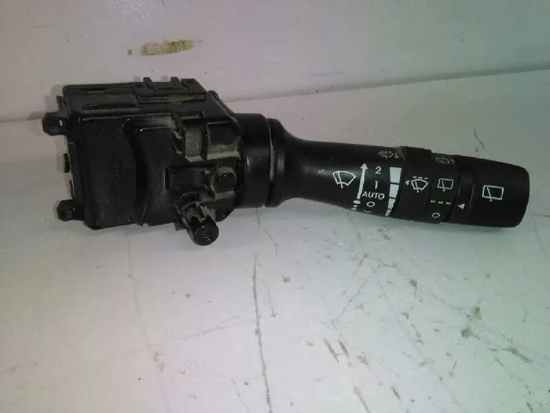 Mando Limpia para Kia Pro_Cee'd ( )