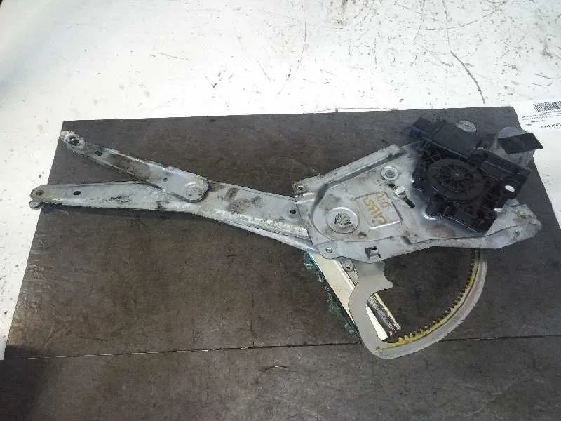 Elevalunas Delantero Derecho para Opel Omega B