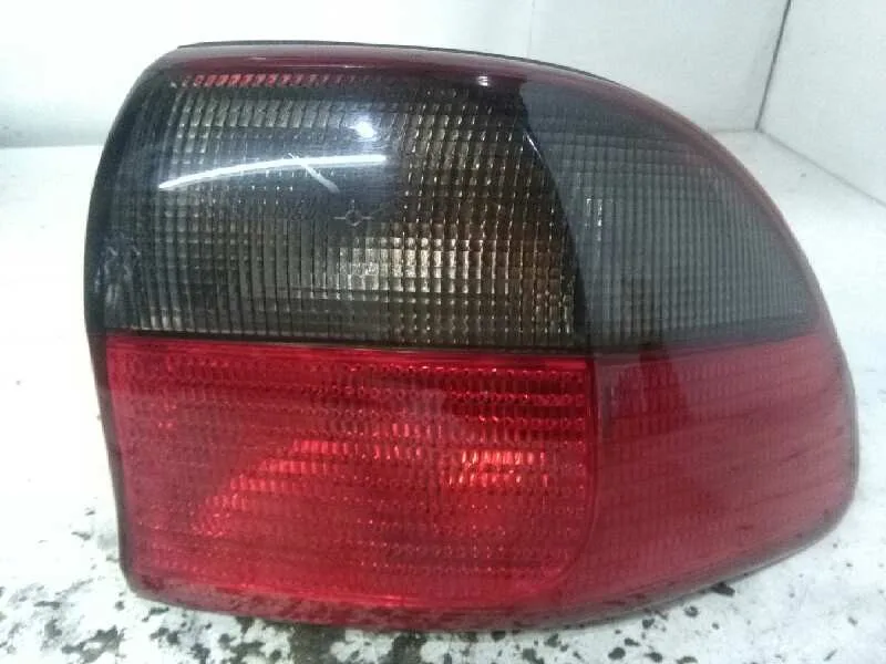 Piloto Trasero Derecho para Opel Omega B