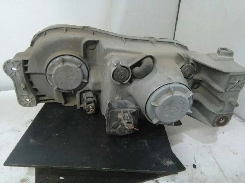 Faro Derecho para Hyundai Coupe (Rd)