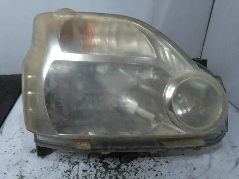 Faro Derecho para Nissan X-Trail (T31)