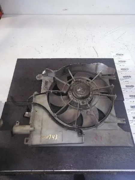 Electroventilador para Toyota Aygo (Kgb/Wnb)
